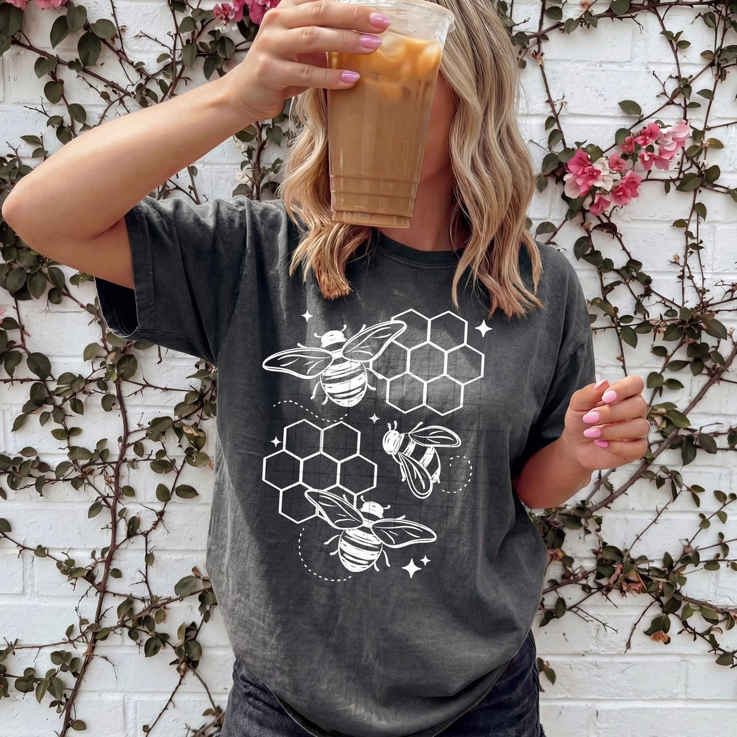 Bees DTF Transfer
